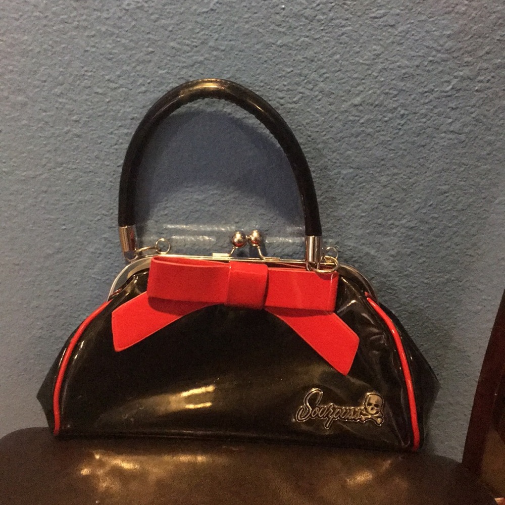 Sourpuss pinup purse